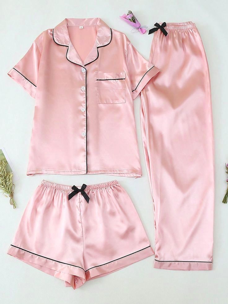 The Suprizing Benefits of Wearing pajamas to Bed